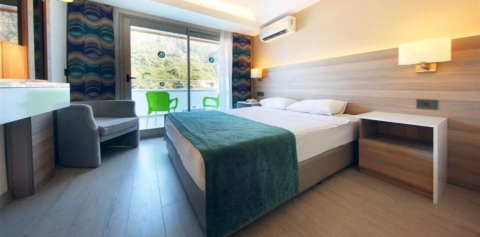 ایداس مارماریس